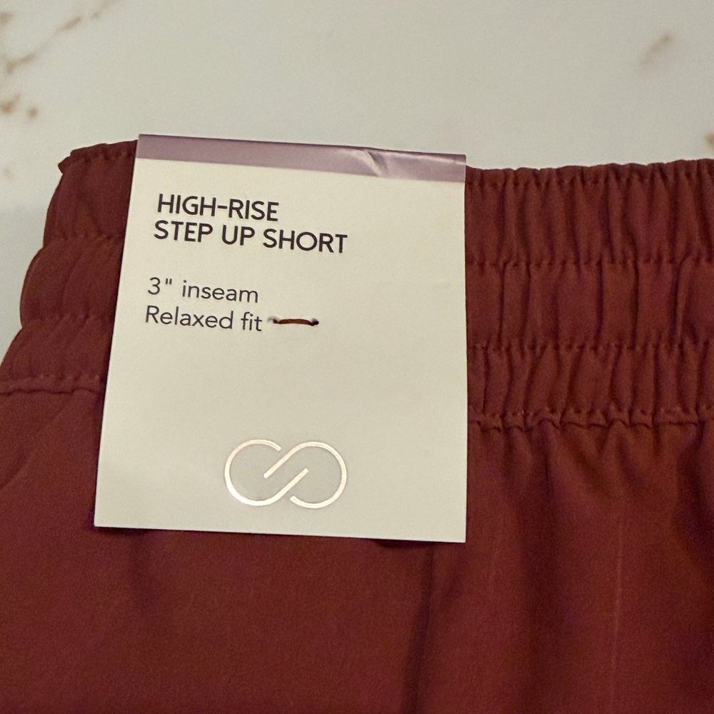 CALIA Women’s High-Rise Step Up Shorts Small Red Brown Athletic NWT - Picture 4 of 6